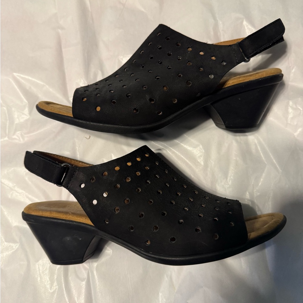 Women's Suede Black Slingback Heeled Sandals